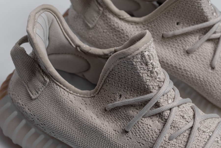 Кроссовки Adidas Yeezy 350 boost