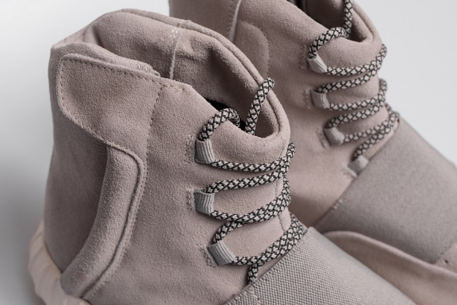 Кроссовки Adidas Yeezy 750 Boost