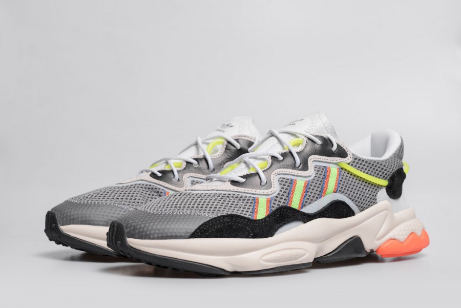 Кроссовки Adidas OZWEEGO