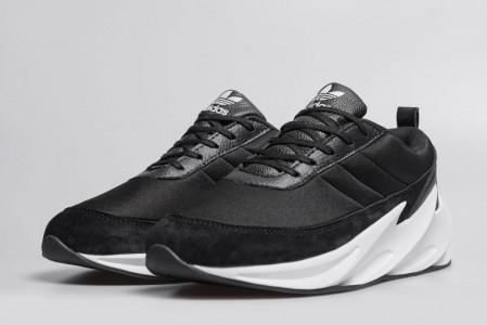 Кроссовки Adidas SHARKS