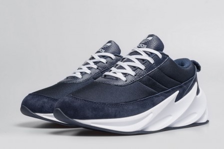 Кроссовки Adidas SHARKS