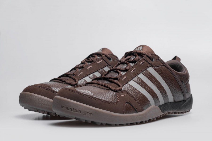 Кроссовки Adidas Daroga