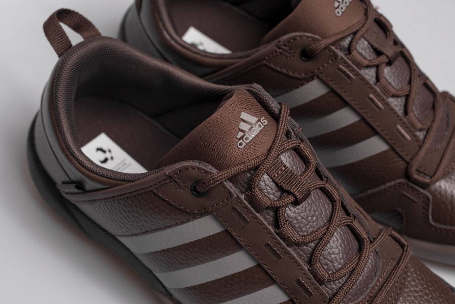 Кроссовки Adidas Daroga