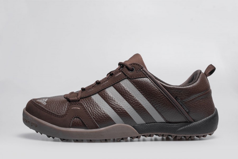 Кроссовки Adidas Daroga