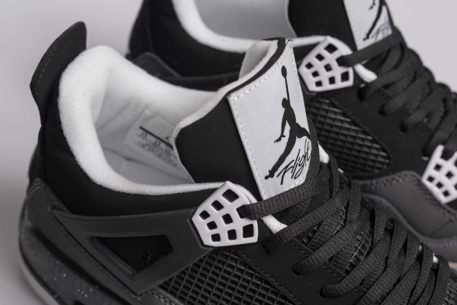Кроссовки Air Jordan 4 Retro
