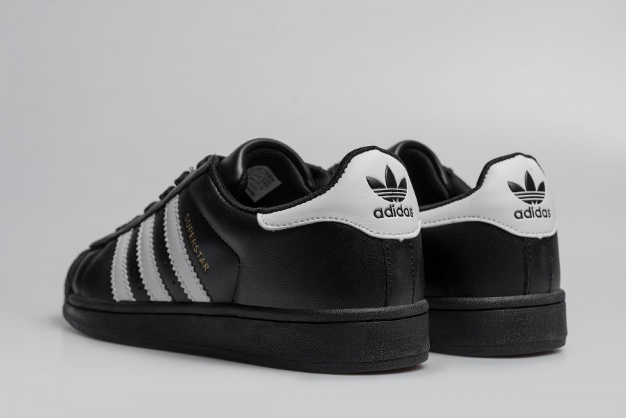Кроссовки Adidas Superstar