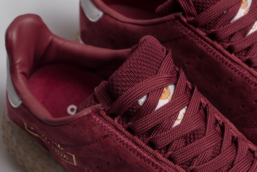 Кроссовки Adidas Kamanda