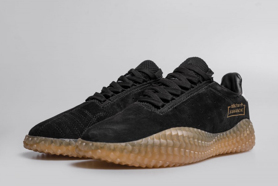 Кроссовки Adidas Kamanda