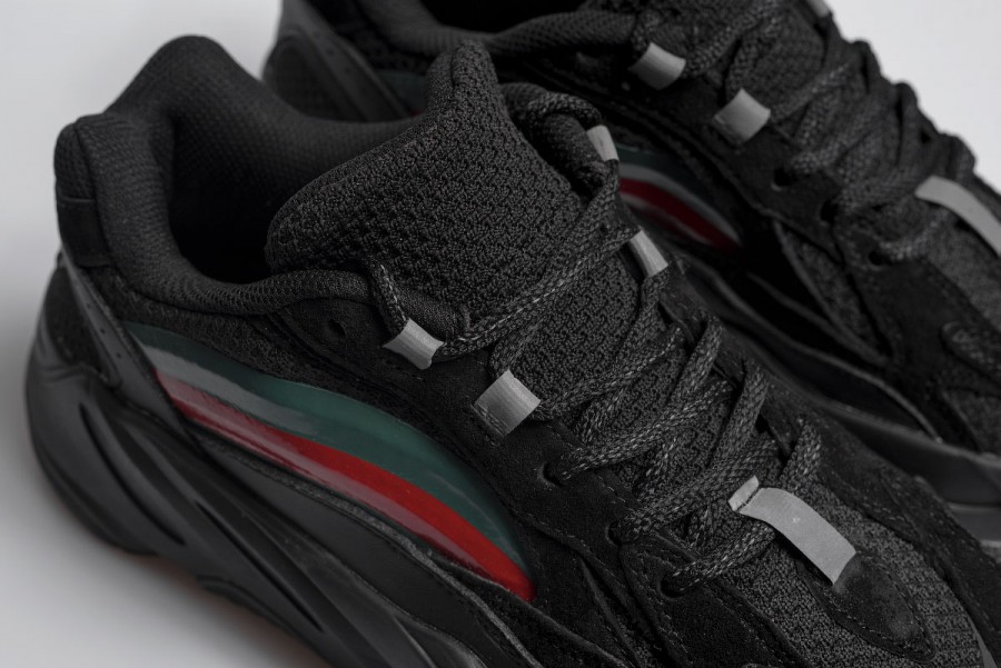 Кроссовки Adidas Yeezy Wave Runner 700