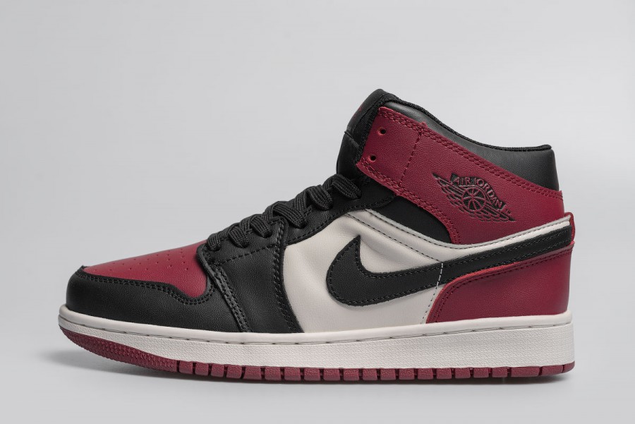 Кроссовки Air Jordan 1 Retro