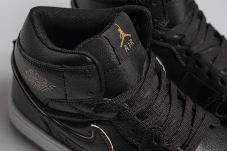 Кроссовки Air Jordan 1 Retro