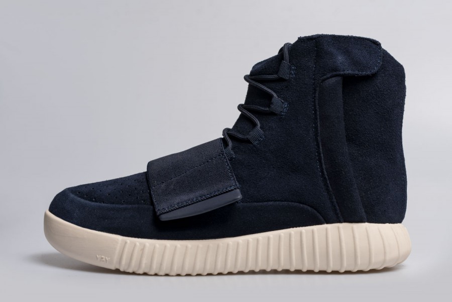 Кроссовки Adidas Yeezy 750 Boost