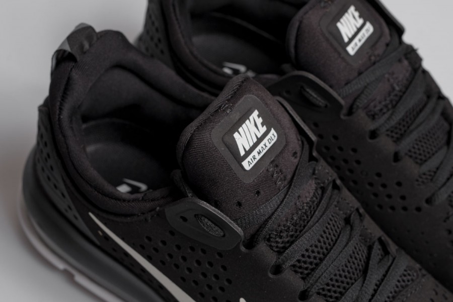 Кроссовки Nike Air Max DLX