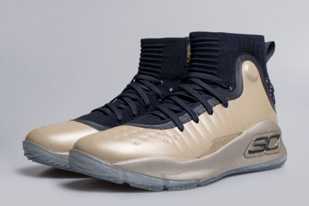 Кроссовки Under Armour Curry 4