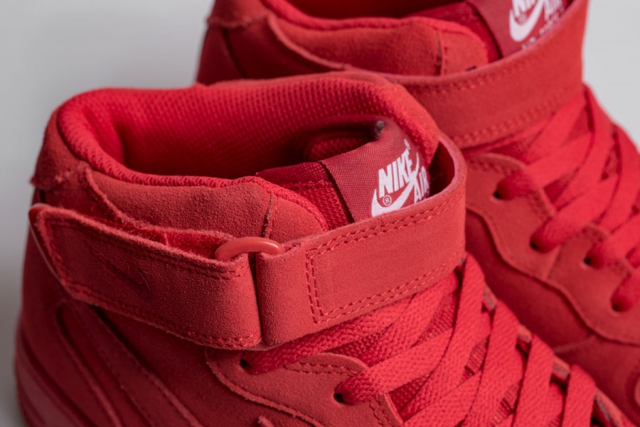 Кроссовки Nike Air Force 1