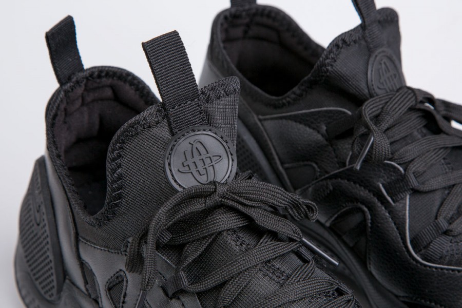 Кроссовки Nike Air Huarache EDGE