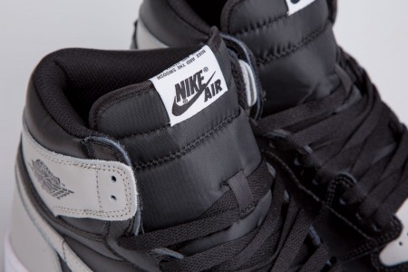 Кроссовки Air Jordan 1 Retro