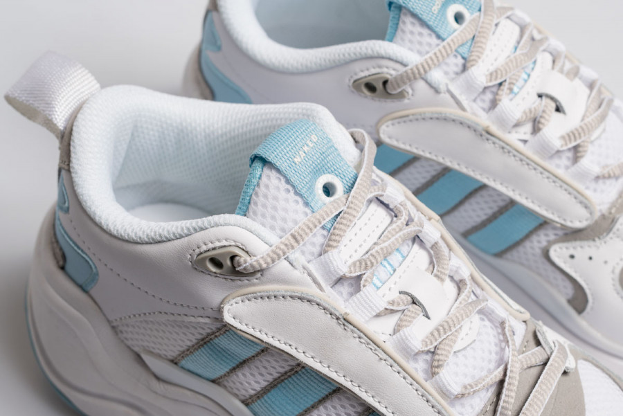 Кроссовки Adidas Magmur Runner x Naked