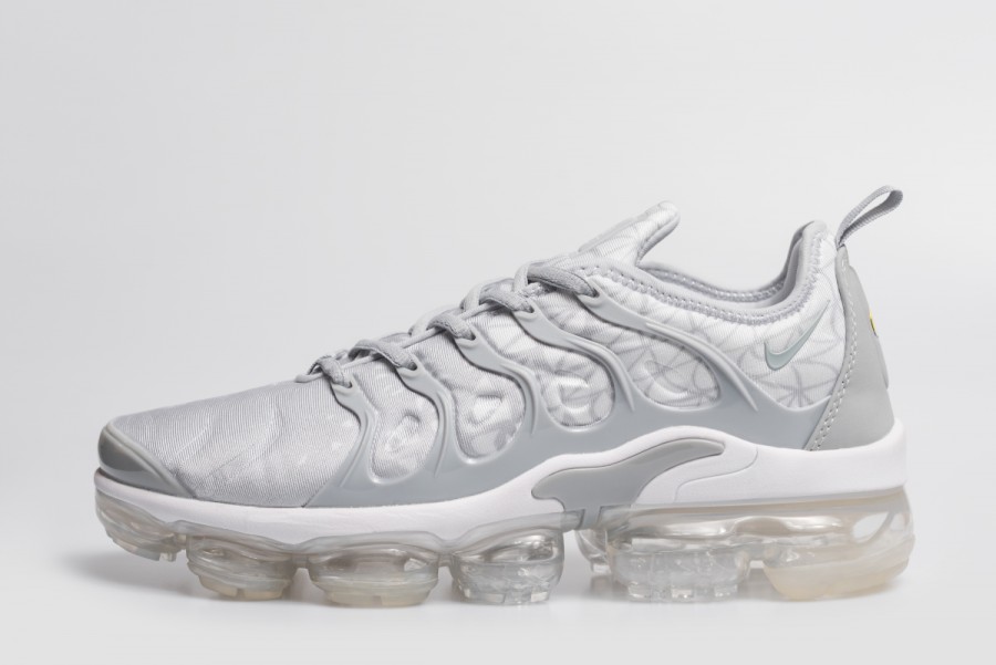 Кроссовки Nike Air VaporMax Plus