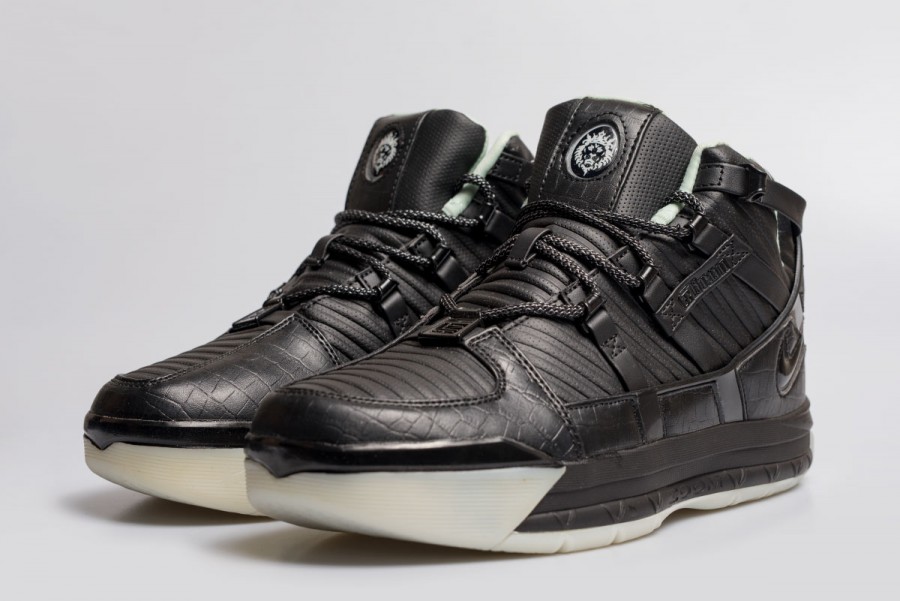 Кроссовки Nike Zoom LeBron 3