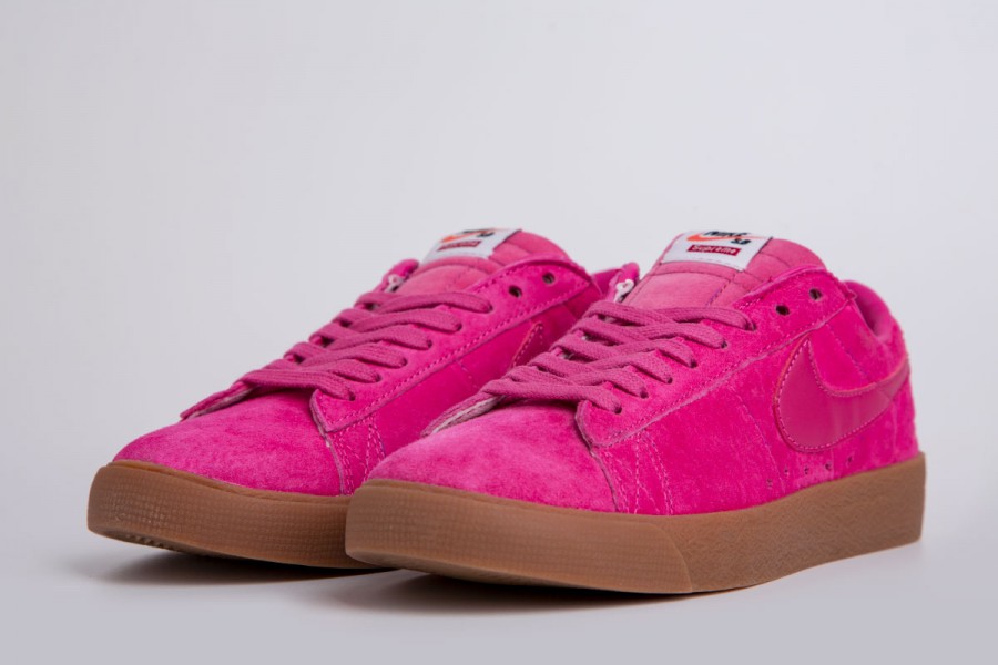 Кроссовки Nike SB Blazer Low GT x Supreme