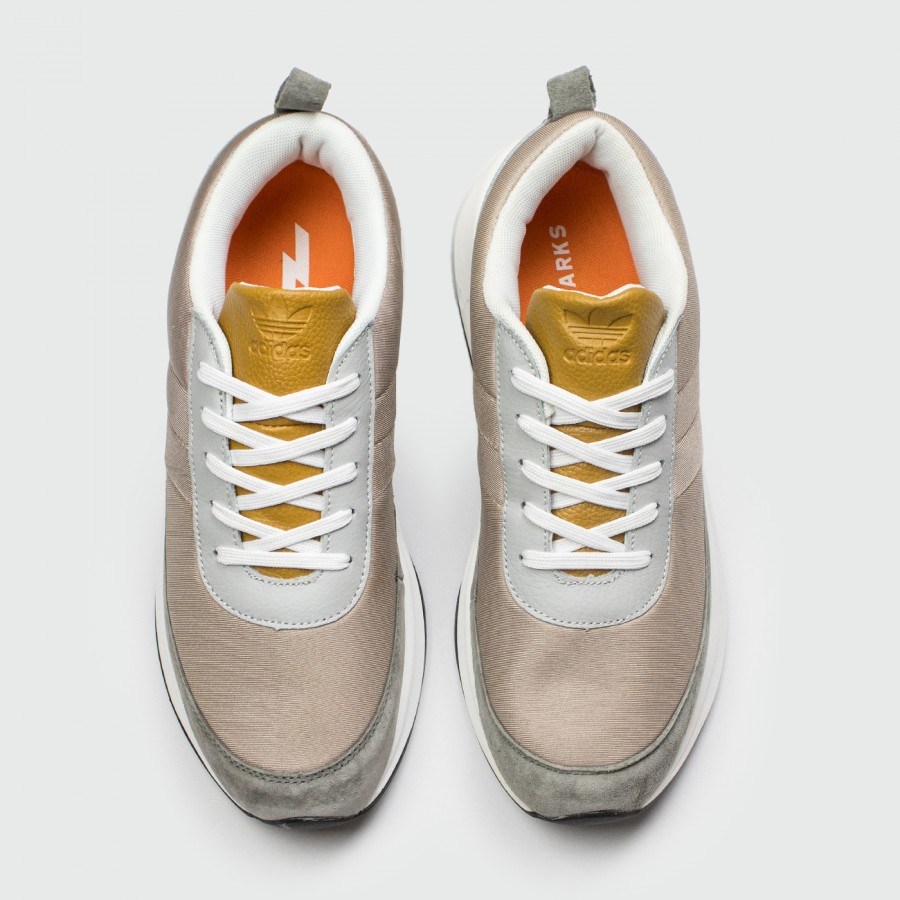 кроссовки мужские Adidas SHARKS Tan