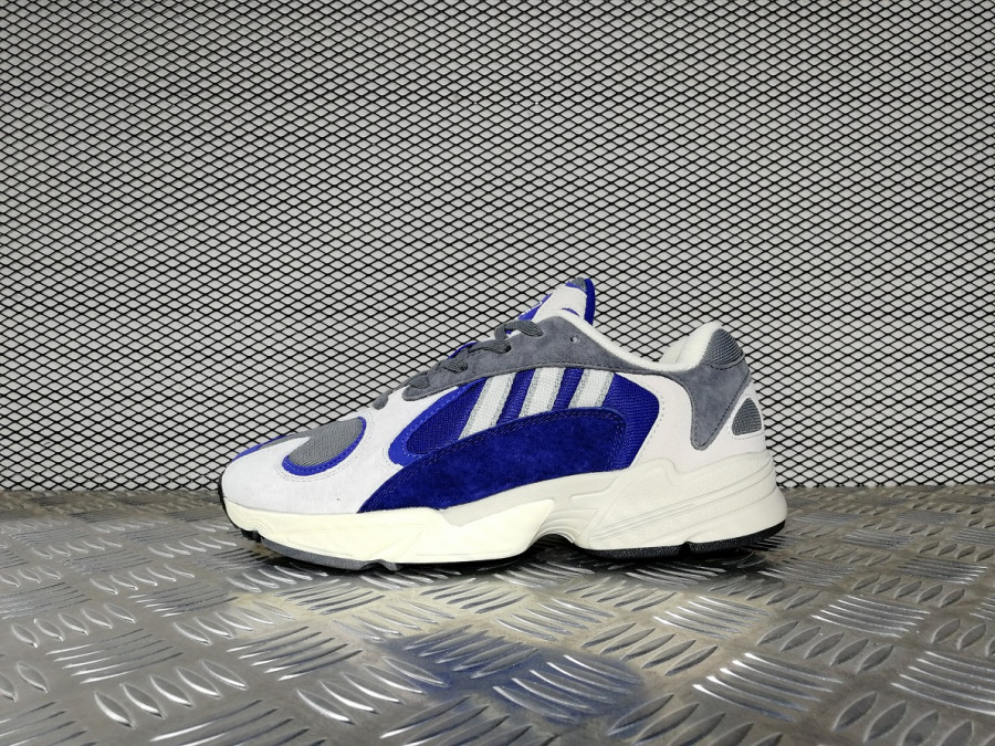 кроссовки мужские Adidas Yung 1 Alpine