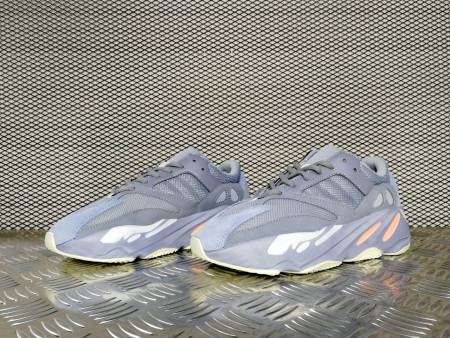 кроссовки женские Adidas Yeezy Boost 700 Inertia