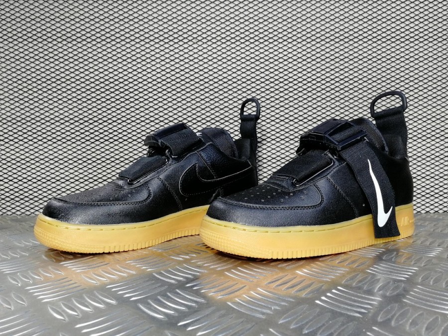 кроссовки мужские Nike Air Force 1 Utility Black / Gum