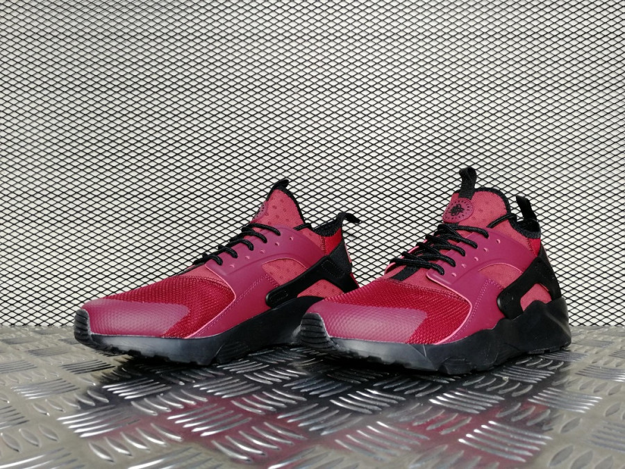 кроссовки мужские Nike Air Huarache Ultra Team Red Gym / Red Black