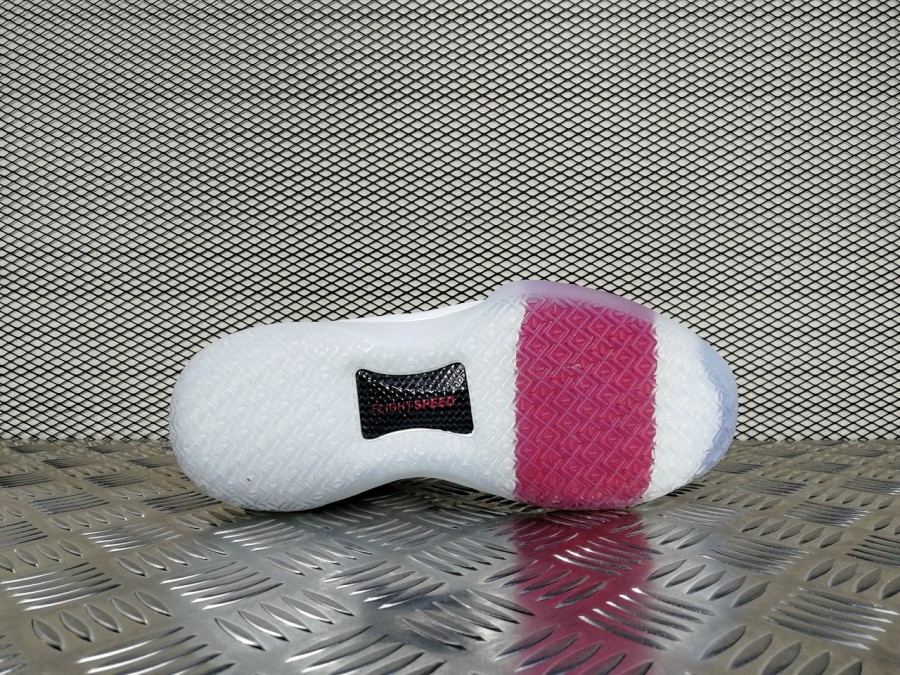 кроссовки мужские Nike Air Jordan XXXII Low BLACK / UNIVERSITY RED / WHITE