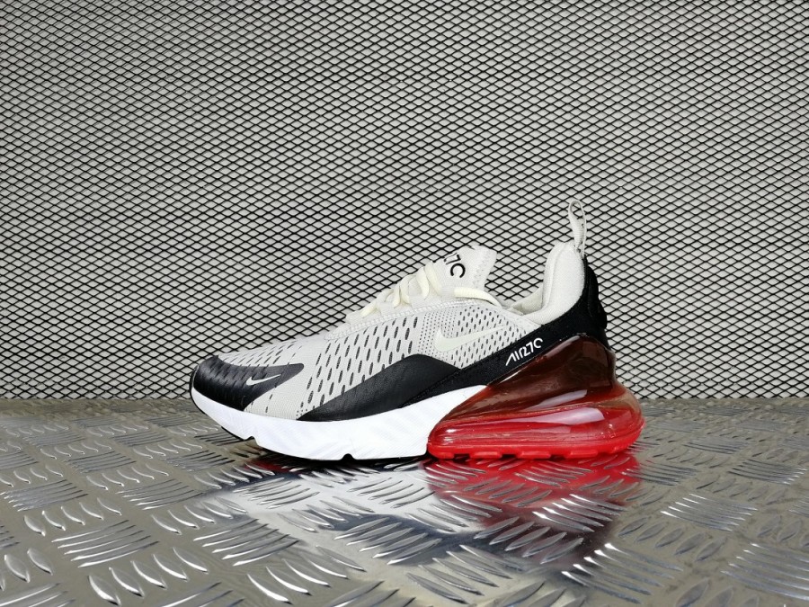 кроссовки мужские Nike Air Max 270 Light Bone / Hot Punch / Black / White