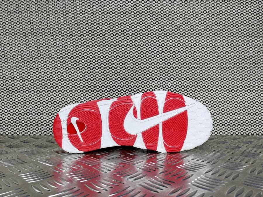 кроссовки мужские Nike Air More Uptempo White / Gym Red