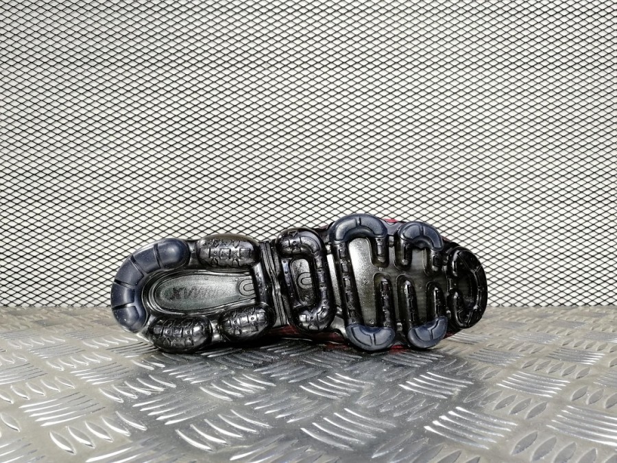 кроссовки мужские Nike Air VaporMax Flyknit Dark Team Red / University Red / Black