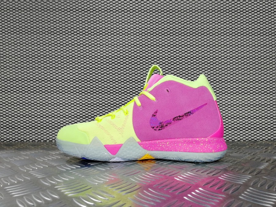 кроссовки мужские Nike Kyrie 4 Confetti