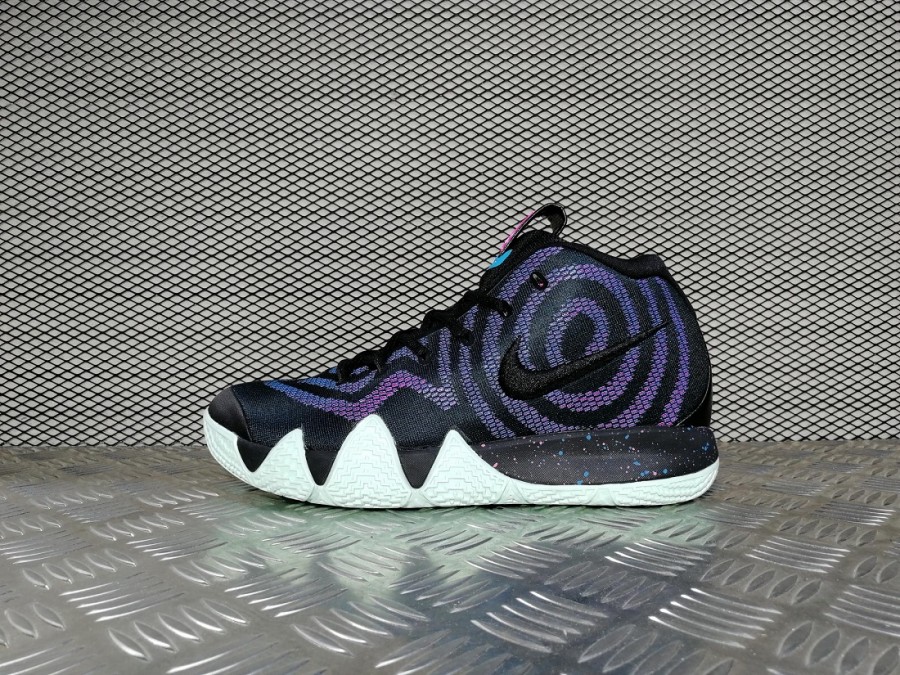 кроссовки мужские Nike Kyrie 4 Laser Fuchsia