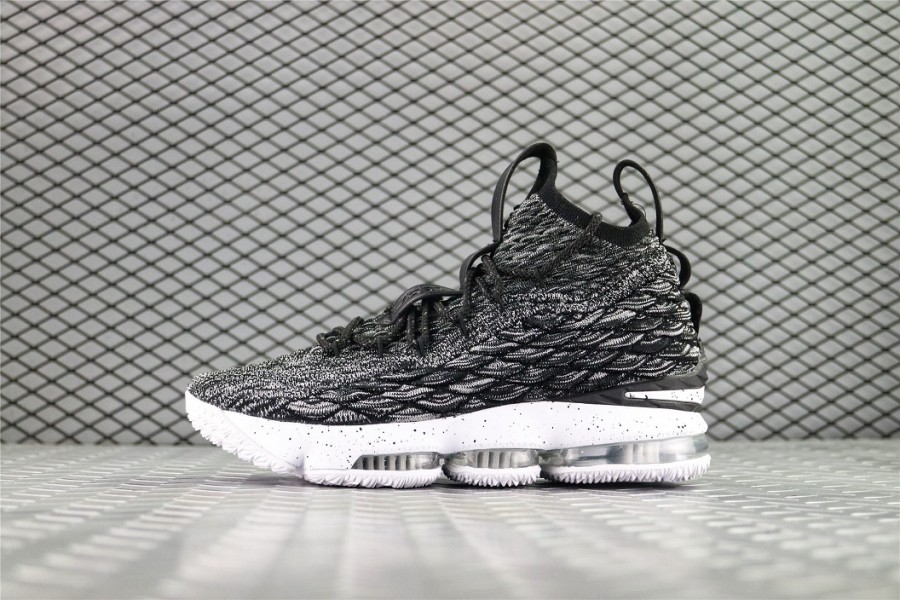 кроссовки мужские Nike Lebron XV «ASHES» Black / White / White