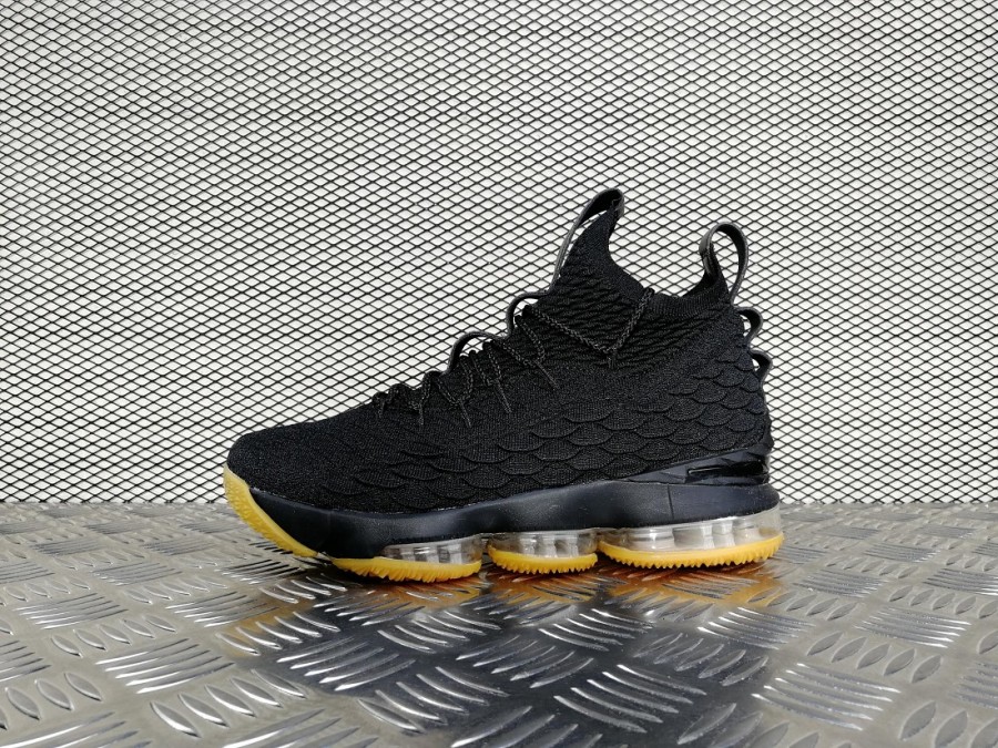 кроссовки мужские Nike Lebron XV Black / Gum
