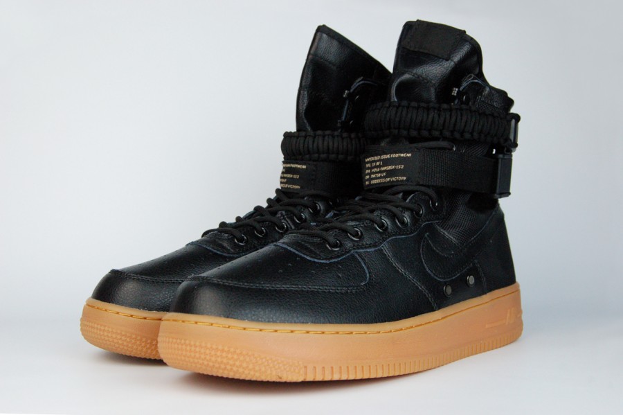кроссовки мужские Nike SF Air Force 1 Black / Gum