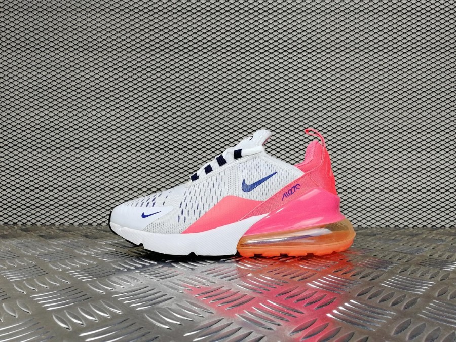 кроссовки женские Nike Air Max 270 WMNS Ultramarine White / Ultramarine / Solar Red