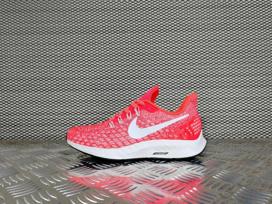 кроссовки женские Nike Air Zoom Pegasus 35 Bright Crimson / Ice Blue Sail