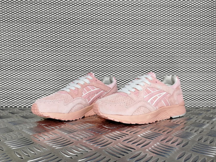 кроссовки женские Asics Gel Lyte V Peach Beige