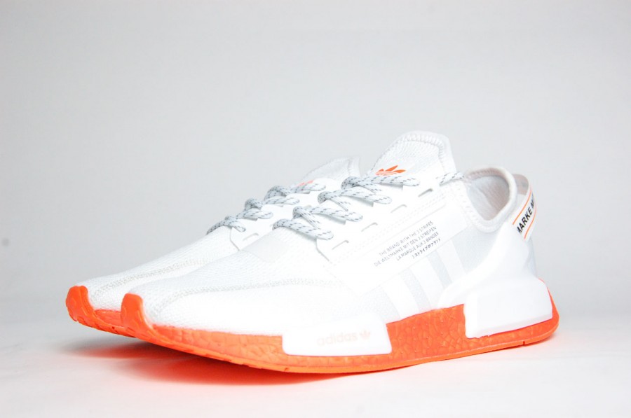 кроссовки Adidas NMD R1 v2