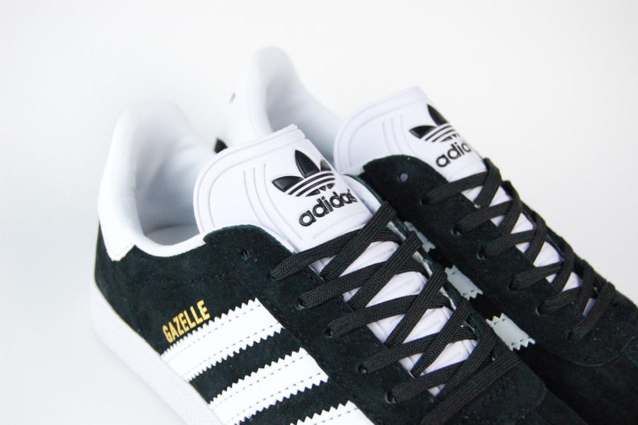 кроссовки Adidas Gazelle Wmns Black / White