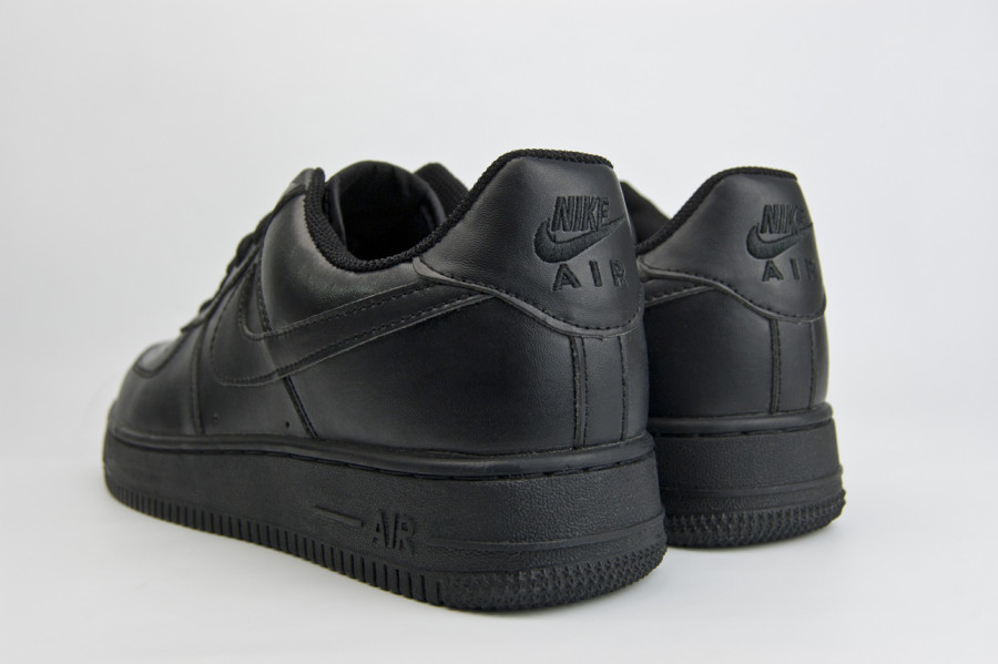 кроссовки Nike Air Force 1 Low Triple Black