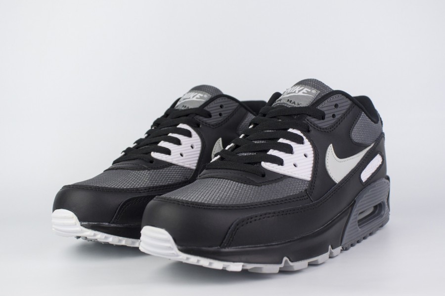 кроссовки Nike Air Max 90 Black / White