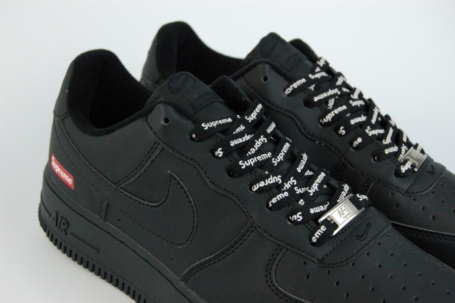 кроссовки Nike Air Force 1 Low x Supreme Triple Black