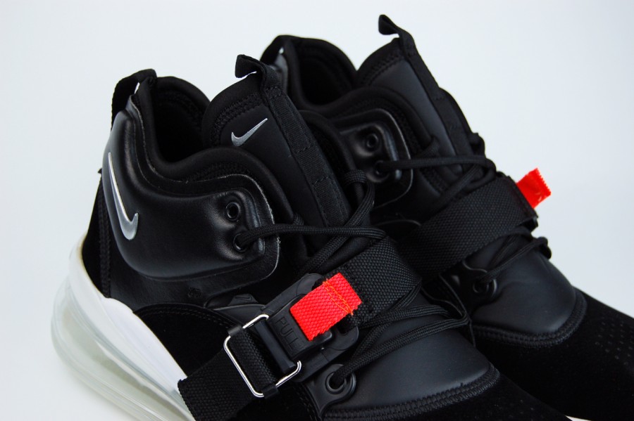 кроссовки Nike Air Force 270 Command Force Black / White