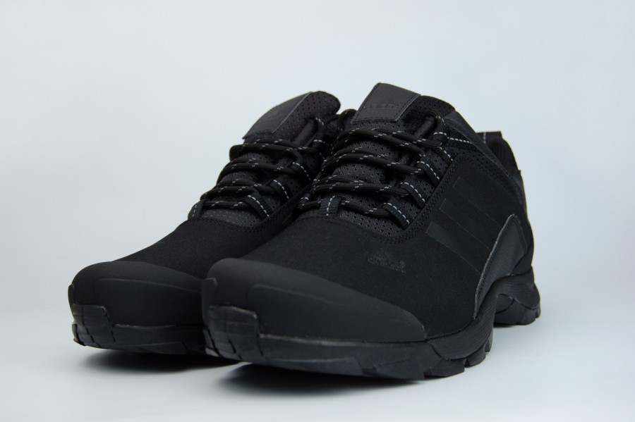 кроссовки Adidas Climaproof Black Stripes