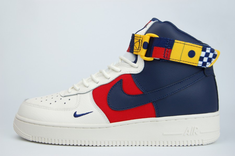 кроссовки Nike Air Force 1 Mid White / Red / Blue
